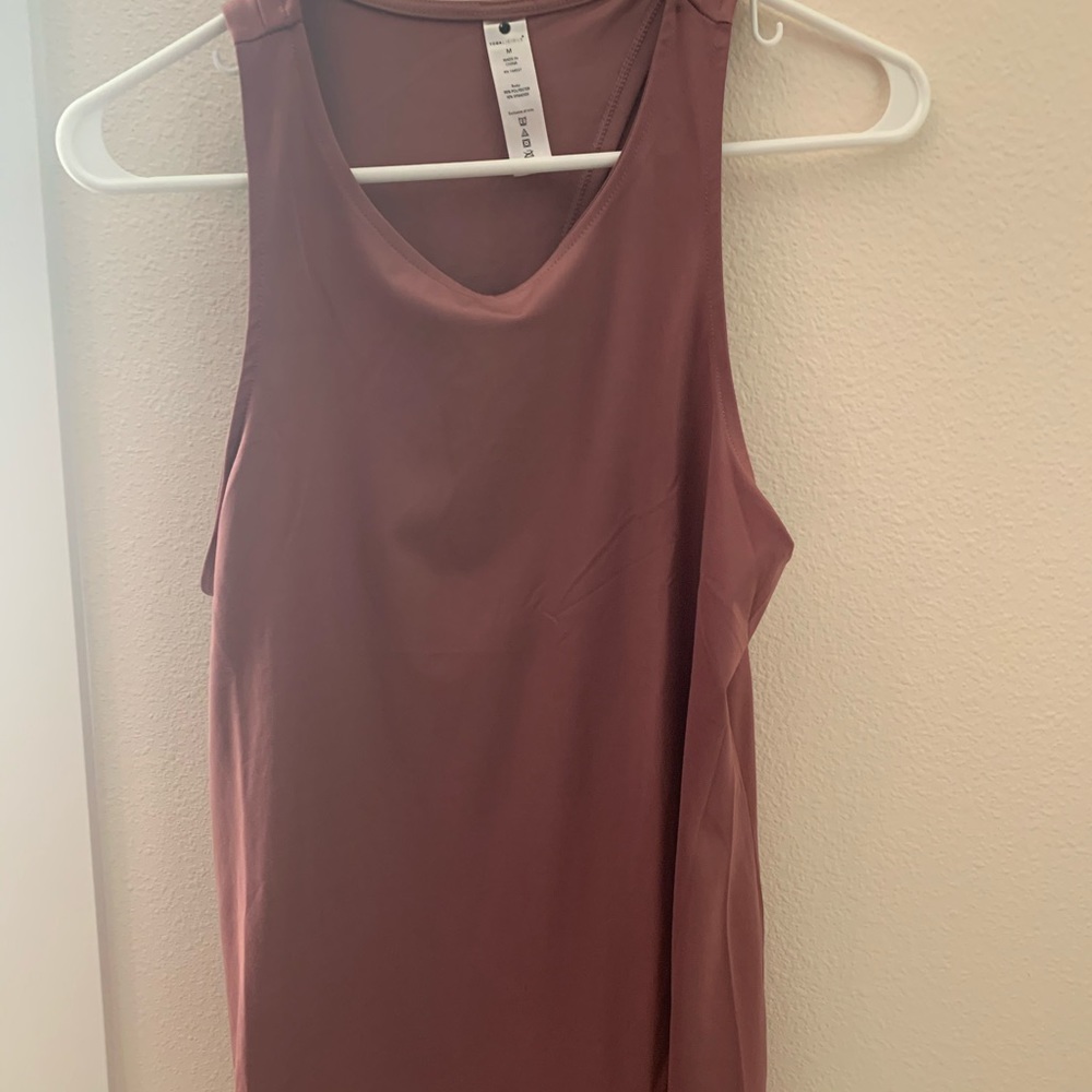NWOT yogalicious athletic tank